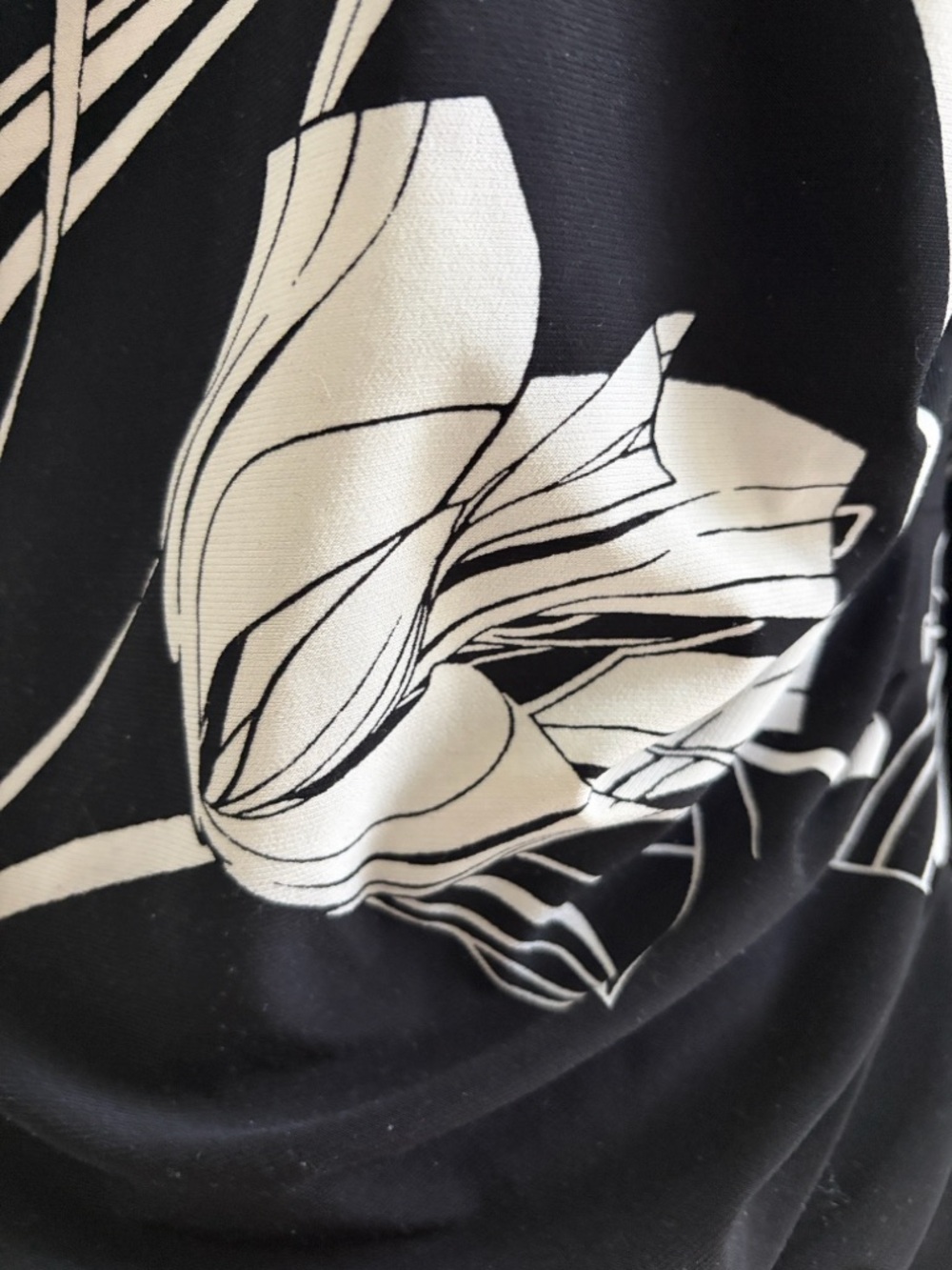 Anne Klein Black and White Floral Midi Dress with Draped Side - Picture 4 of 11
